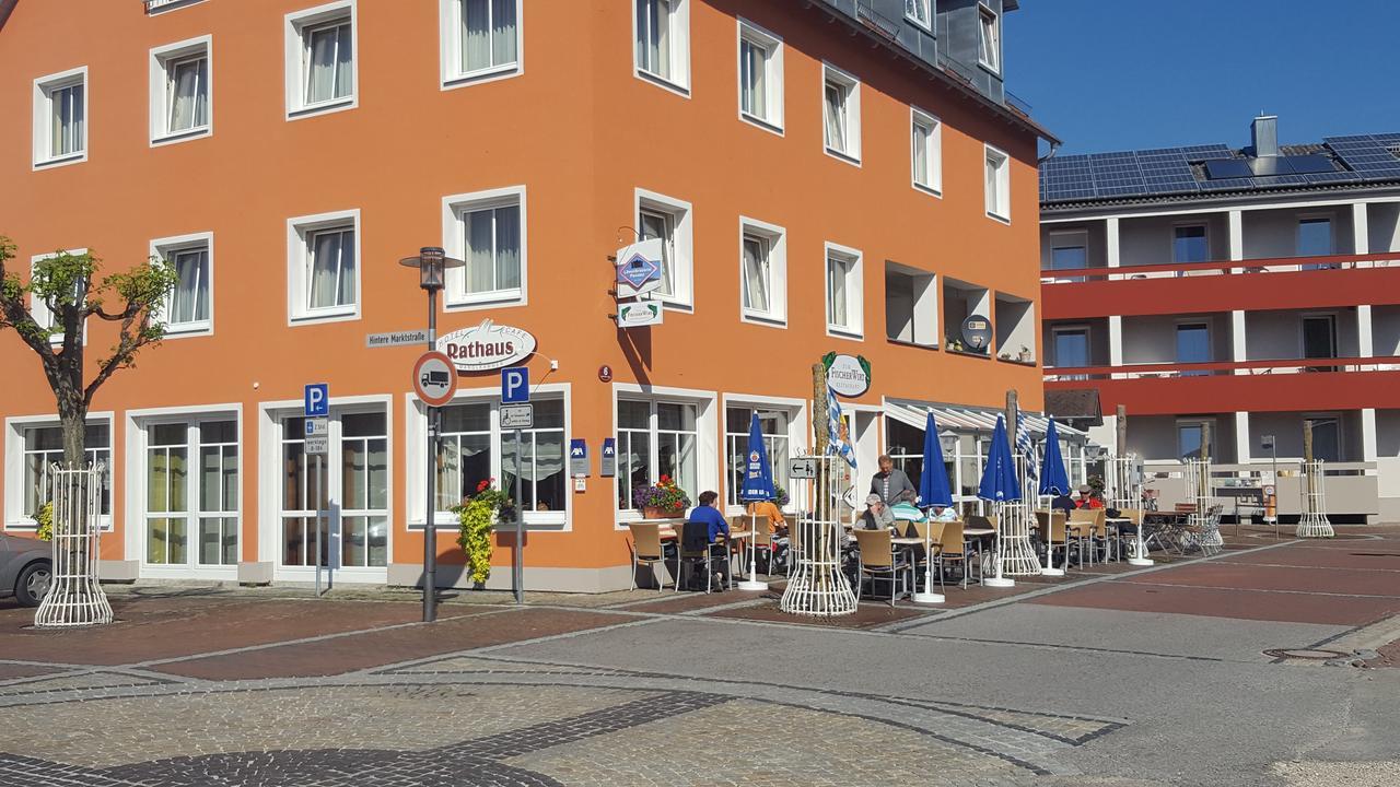 Hotel-Cafe Rathaus บาด อับบาค ภายนอก รูปภาพ